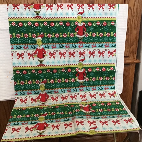 NWOT Fabric ; How the Grinch Stole Christmas - 45 inches wide cotton - 2 yards - Picture 1 of 4